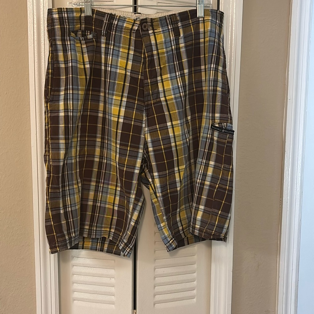 Bervely Hills Polo Club shorts size 36